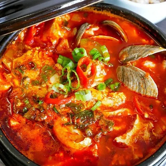 해물순두부 전골